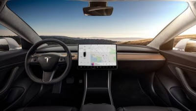 Tesla-model-3-first-deliveries-3