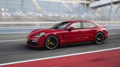 Porsche-Panamera-GTS