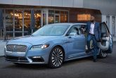 Lincoln Continental c заднепетельными дверьми