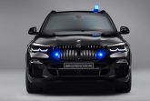 Компания BMW представила бронированный кроссовер X5 Protection VR6.