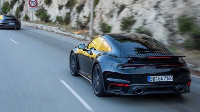 Porsche рассекретила новый 911 Turbo