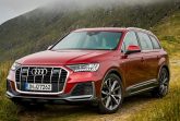 Audi, наконец, начала живые продажи обновленного премиум-кроссовера Q7 в России.