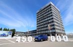 19 июня с конвейера завода LADA Ижевск (входит в Группу АВТОВАЗ) сошел 450-тысячный автомобиль семейства LADA Vesta.