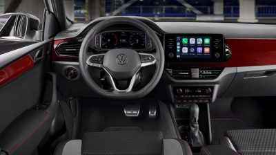 Стало известно о том, что немецкий седан Volkswagen Polo на рынке России появится с новым пакетом «Спорт» в январе 2021 года.