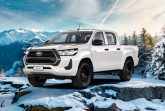 Toyota Hilux получил бензиновый мотор в России