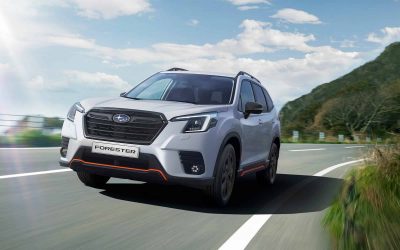 Subaru объявила цены на обновленный Forester в России