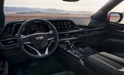 Компания Cadillac официально представила «самый мощный полноразмерный рамный внедорожник в мире». 
